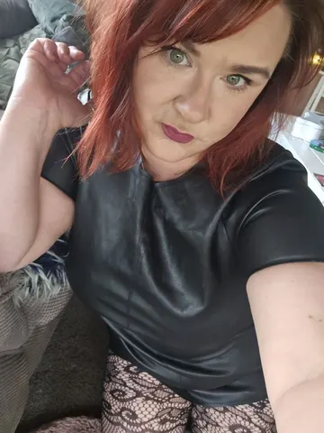 TartyTamzin webcam model from United Kingdom