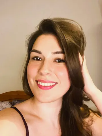 LacyBlack webcam model from London