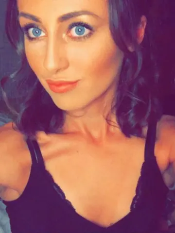 RachelReeves webcam model from South Kensington