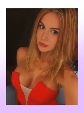 GingerVixen webcam model from Maidstone