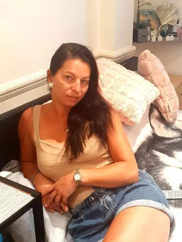 Daisy_Mai_X webcam model from London