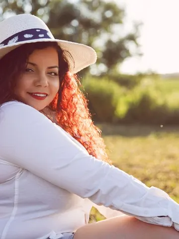 MiryamInes webcam model from Targu Mures