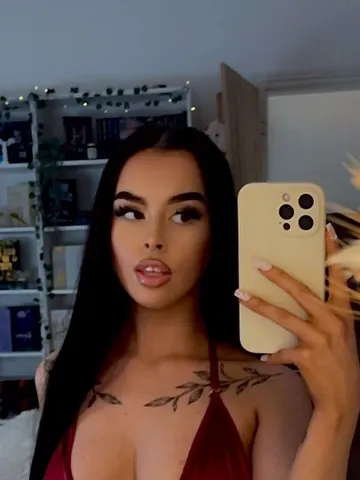 BabyAJx webcam model from London