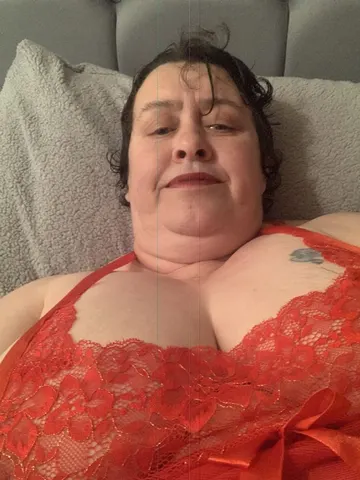 Curvy_Sue webcam model from 7597