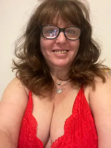 HOT_MATURE_JANE webcam model from Buckinghamshire, Bedfordshire, London, Essex