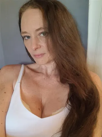 Leyla_Lawless webcam model from Chester