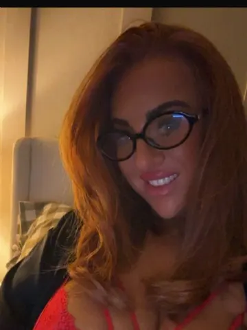 Megan.x webcam model from United Kingdom