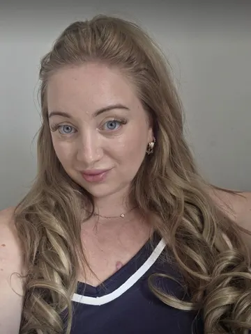 Arielsweetie webcam model from United Kingdom