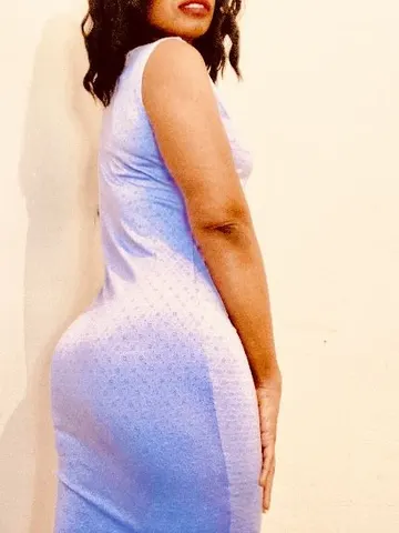 GoddessKrissy webcam model from United Kingdom