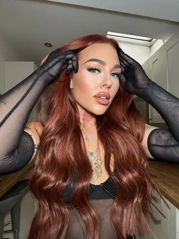 Fire_Empress_Harley  webcam model from United Kingdom