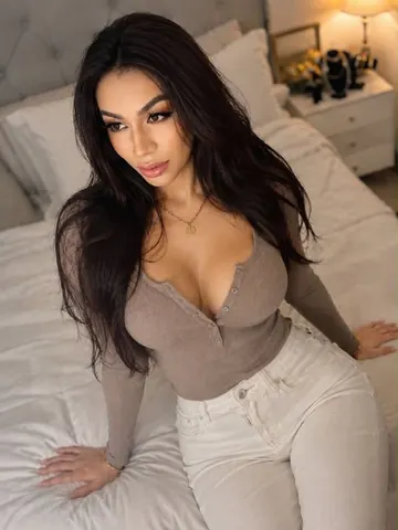 MariaVega webcam model from Philippines