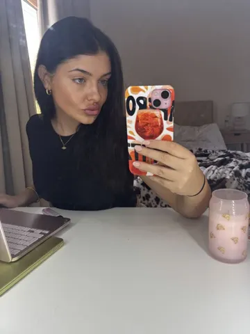 all yours x webcam model from Sheffield