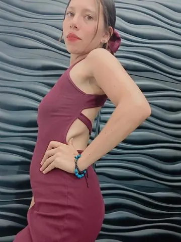 ZoeCollinss webcam model from Colombia