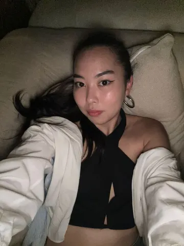Miss_Moonlight webcam model from Italy