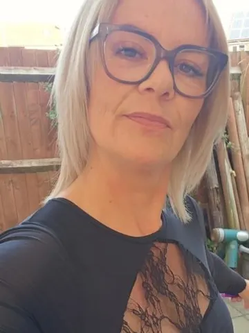 Caroline-xx webcam model from Lincoln