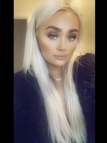 Libra-Angel999 webcam model from United Kingdom