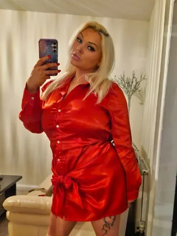 BaileyHart webcam model from United Kingdom
