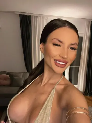SirenEyes webcam model from Romania