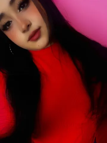 ScarlettRoux webcam model from Colombia