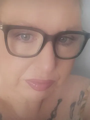 NightSlayer-X-x webcam model from United Kingdom