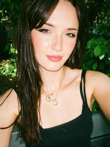 LanaThorne webcam model from United Kingdom