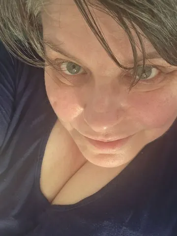 GoddessMaggie webcam model from United Kingdom