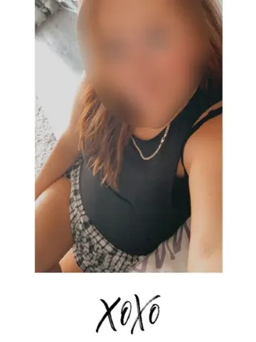 Midnight-Aurora webcam model from United Kingdom