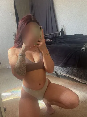 MissLuna-XO webcam model from United Kingdom