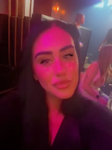 -JadeXOXO webcam model from United Kingdom