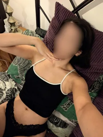 Kira.26 webcam model from United Kingdom