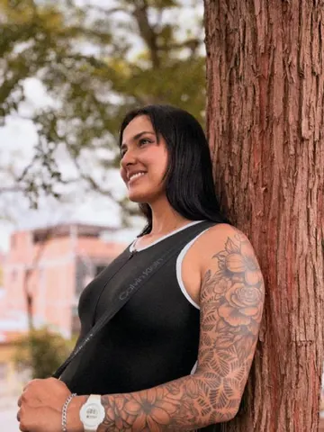 ZoePierce webcam model from Colombia