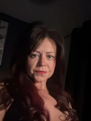 _ScarlettRoseXXX webcam model from United Kingdom