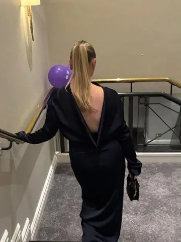 Remi_XO webcam model from United Kingdom