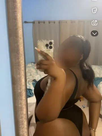 princessnai.xxx webcam model from United Kingdom