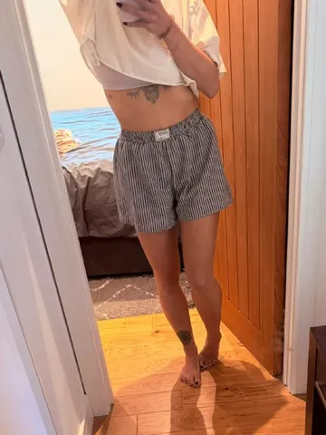 _Holsy webcam model from United Kingdom