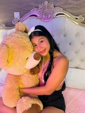 Amber_Rouse webcam model from Colombia