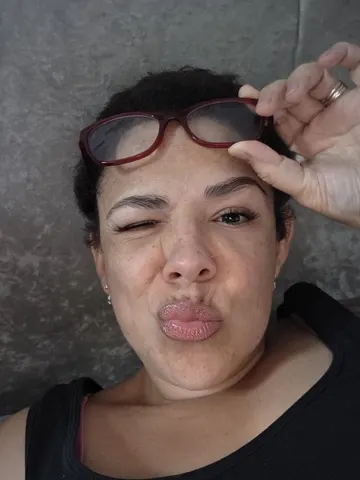 Velvet_HisPlaything webcam model from United Kingdom