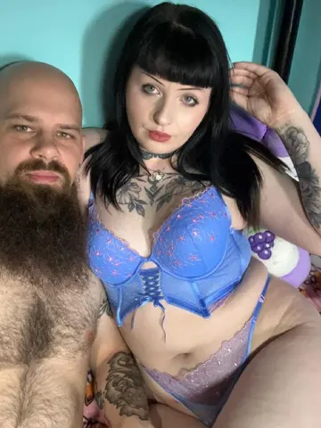 Blitz-Jen webcam model from United Kingdom