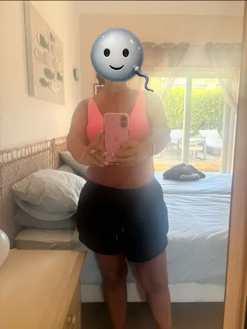 Curvy-Sasha_UK webcam model from United Kingdom
