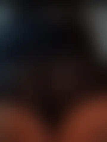 Voluptuous-MilfMia live cam