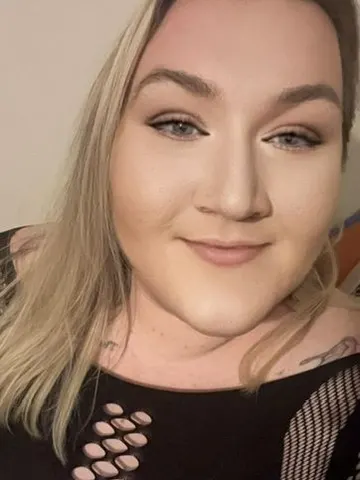 Mia-TeaseX webcam model from United Kingdom