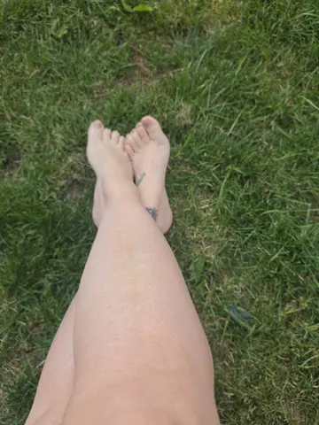 Sweet-NovaX webcam model from United Kingdom