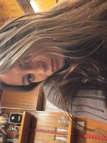 LucieGrey webcam model from United Kingdom