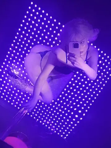 YourFinnishPrincess webcam model from Finland