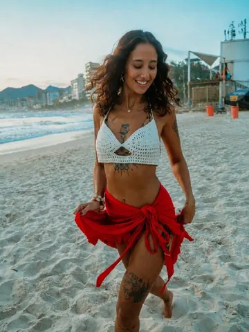 IaraLuz webcam model from Brazil