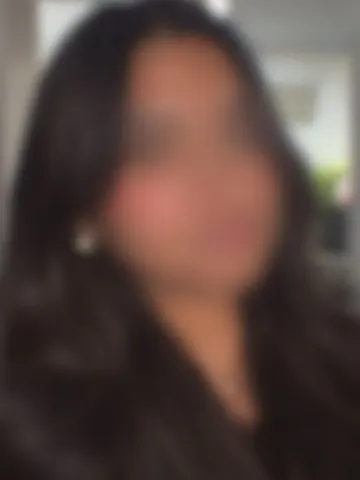 YourFaveDistraction webcam model from Norway