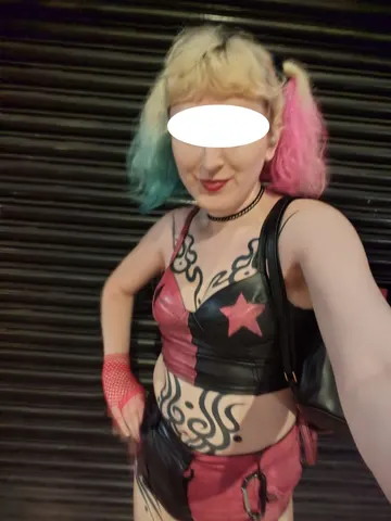 eriskitty webcam model from United Kingdom