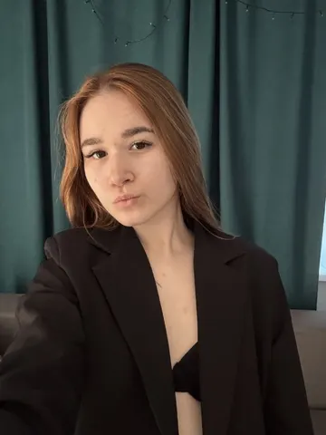 EllynSiew live cam