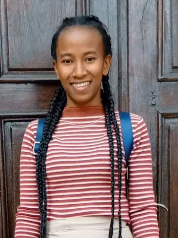 bontyblack webcam model from Madagascar