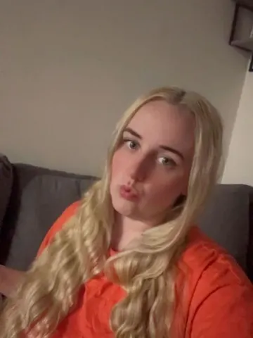 Angel Jessii webcam model from United Kingdom
